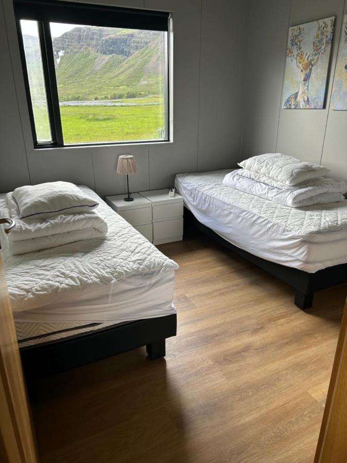 Bjarkarholt Guesthouse Hagi  Exteriör bild