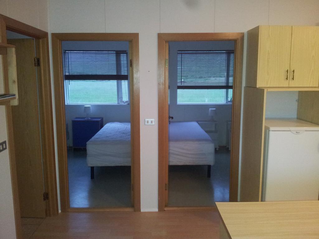Bjarkarholt Guesthouse Hagi  Rum bild